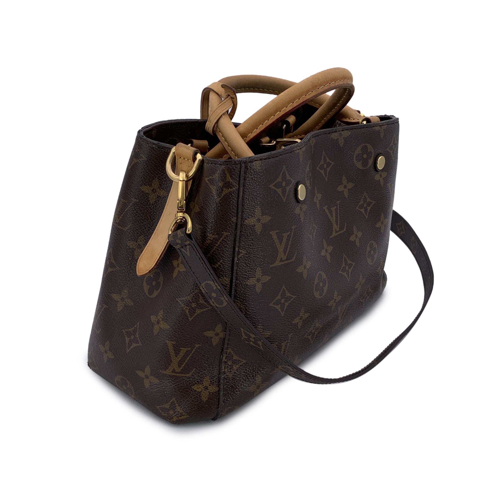 LOUIS VUITTON Totes Montaigne