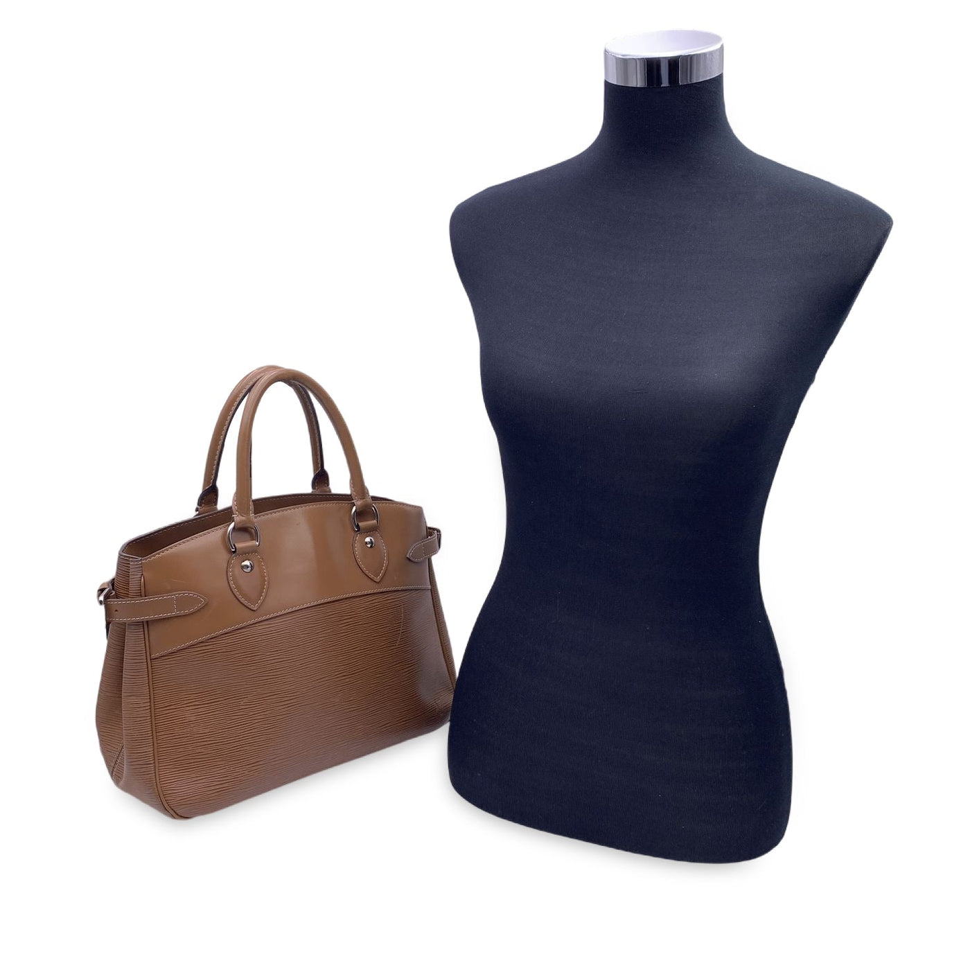 Louis Vuitton Light Brown Epi Leather Passy PM Bag Satchel – OPA Vintage