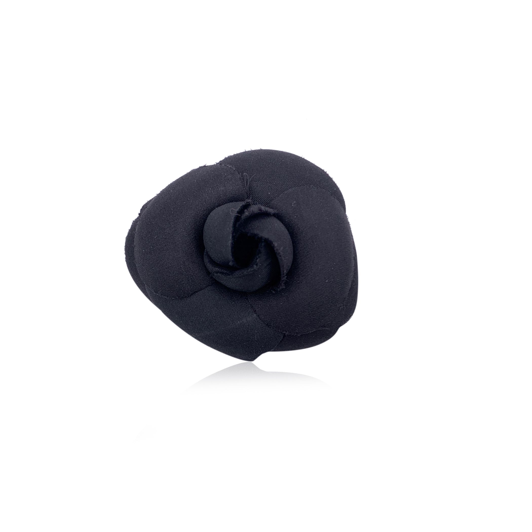 CHANEL Brooches Camelia