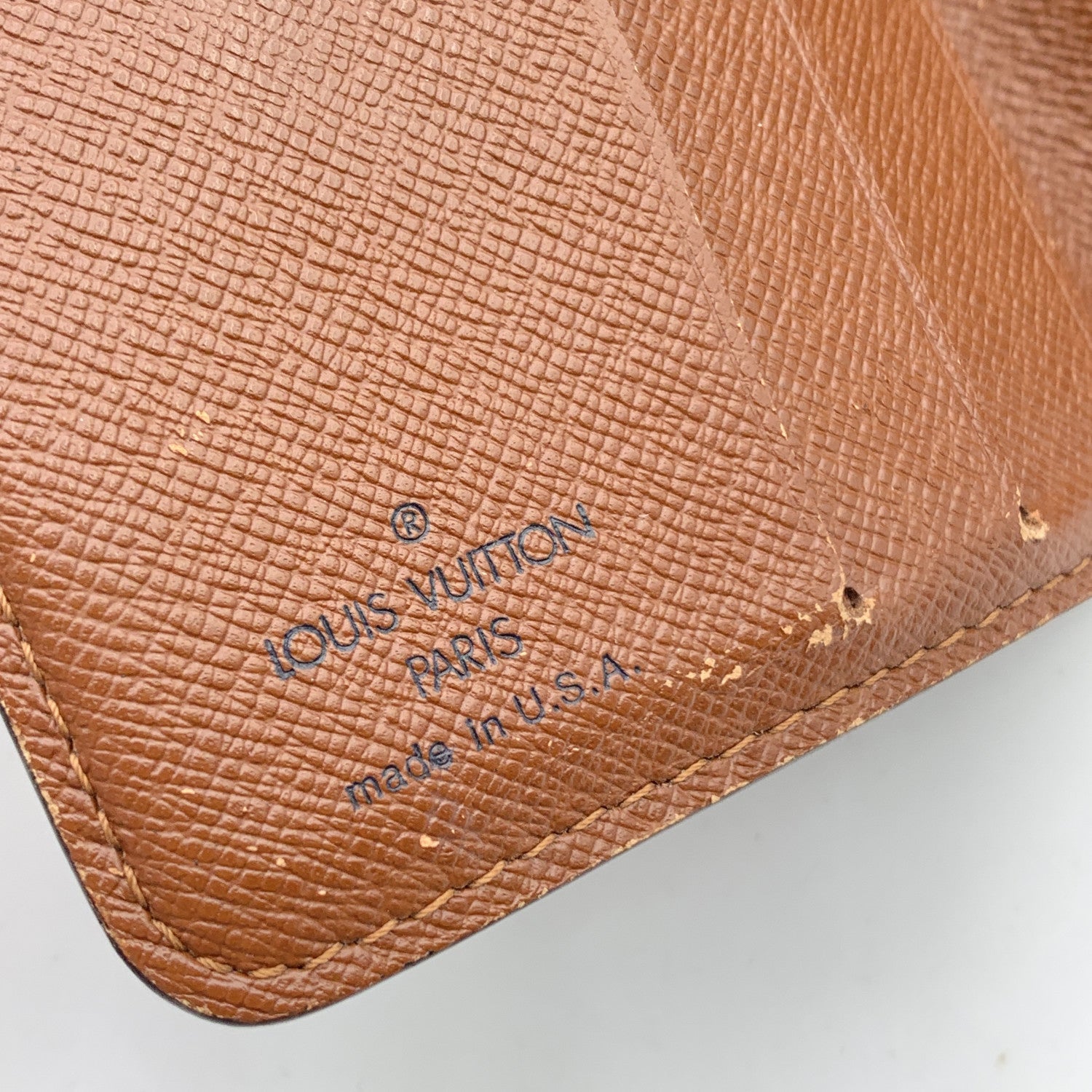 Louis Vuitton Vintage Monogram Canvas Zipped Compact Wallet