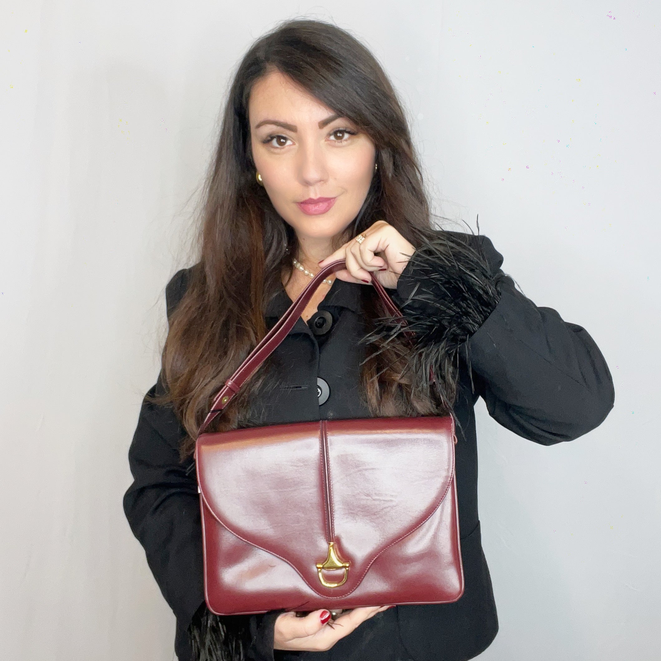 Borsa a tracolla Gucci Vintage in pelle bordeaux con morsetto