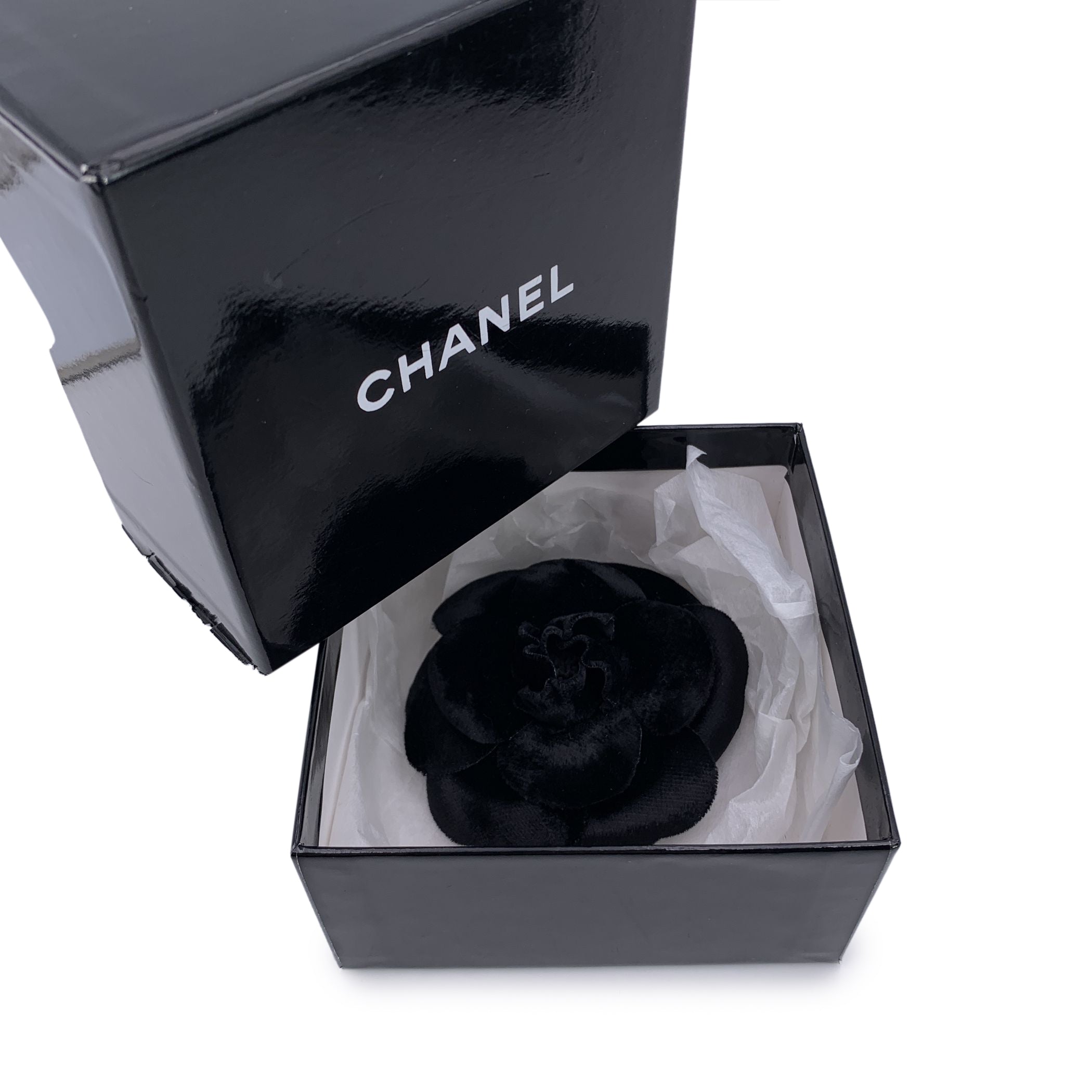 CHANEL Brooches Camelia