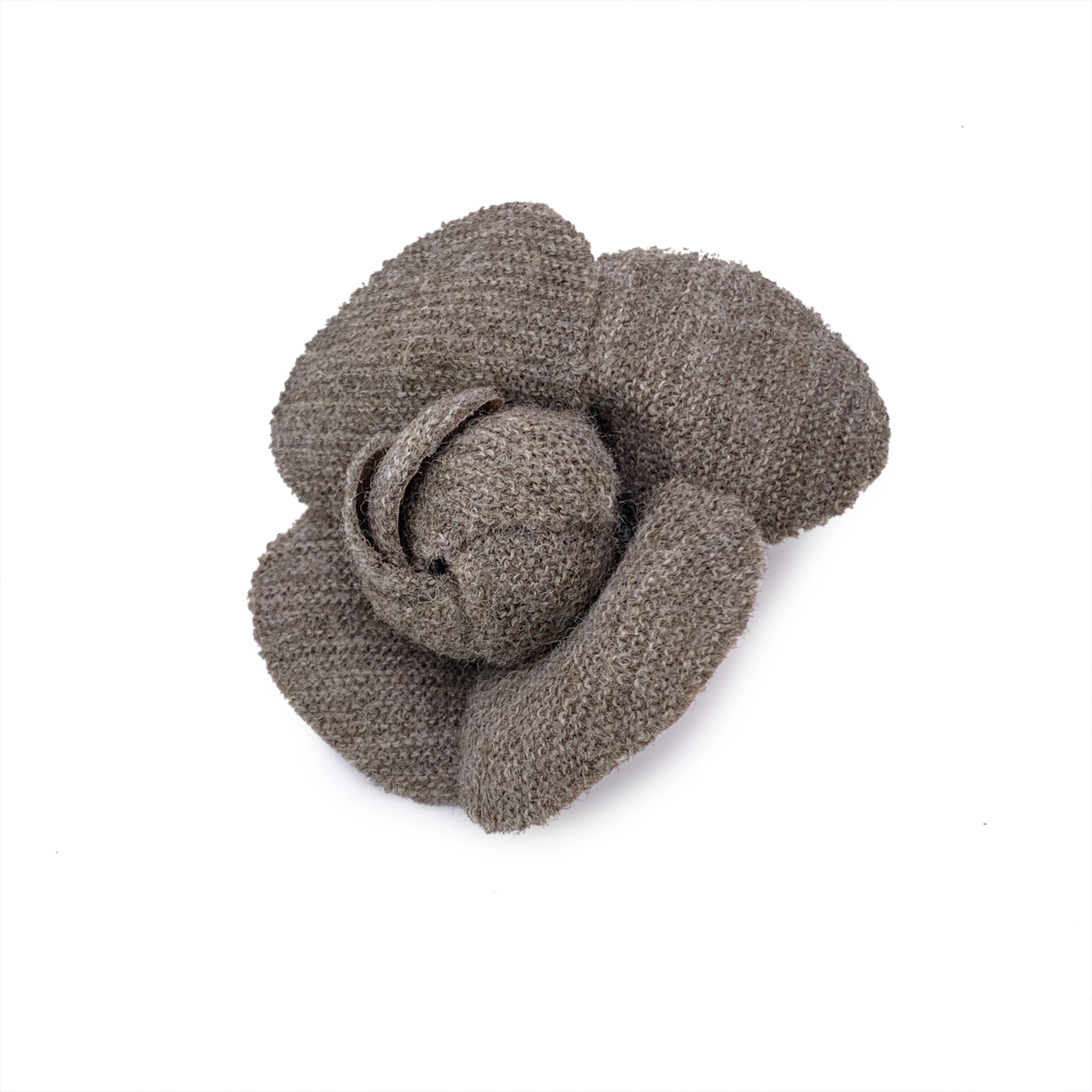 CHANEL Brooches Camelia