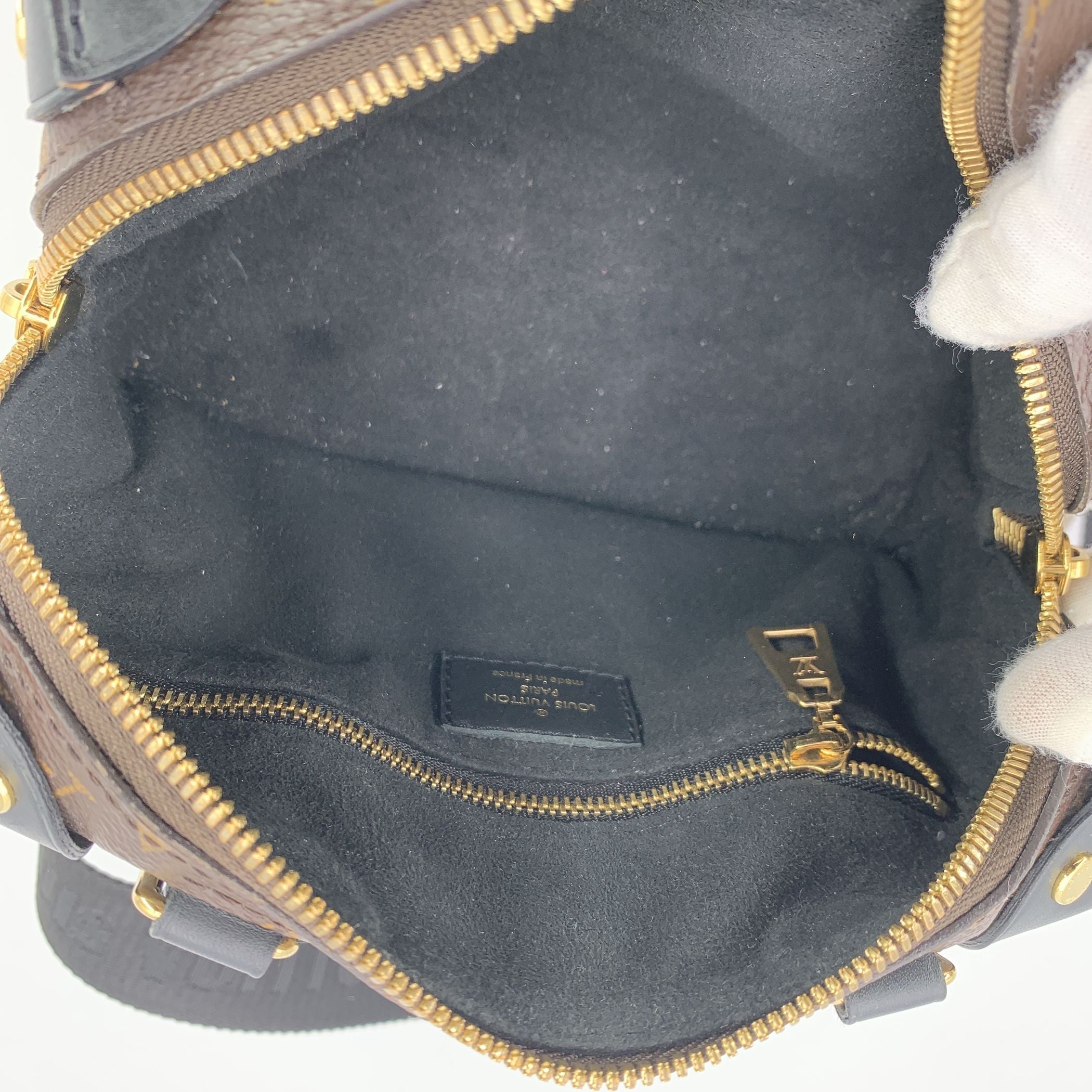 LOUIS VUITTON Shoulder Bags Petite Malle Souple