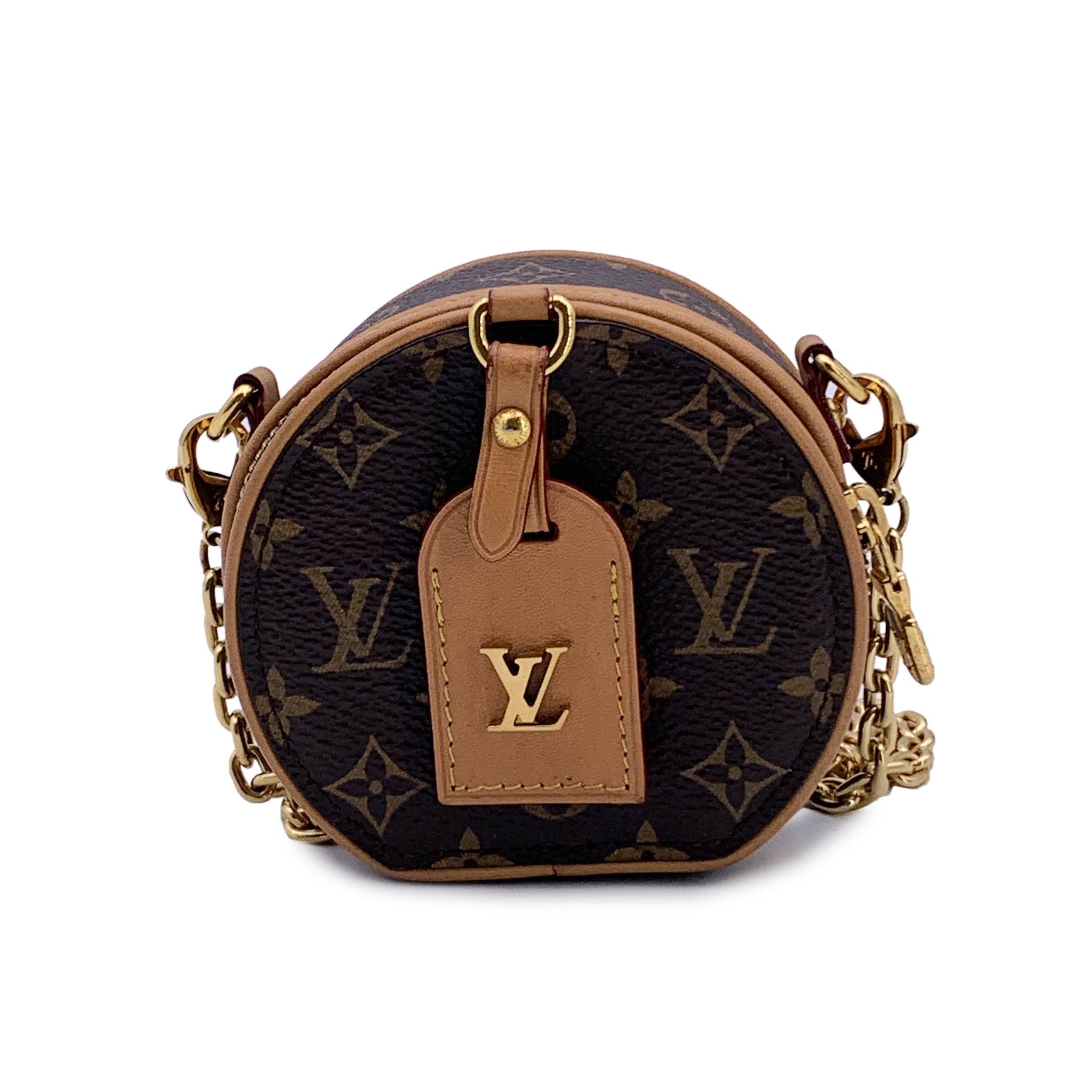 LOUIS VUITTON Crossbody Bags Micro boite chapeau