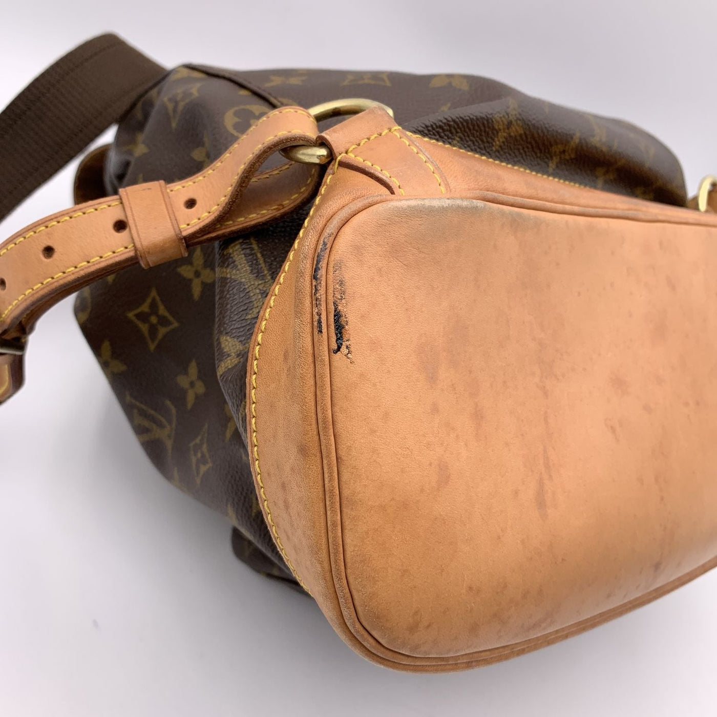 Louis Vuitton Vintage Monogram Montsouris GM Backpack Bag M51135 – OPA  Vintage